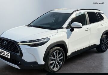 Toyota Corolla Cross 27.602 km 27.980 &euro; Hamm 59067