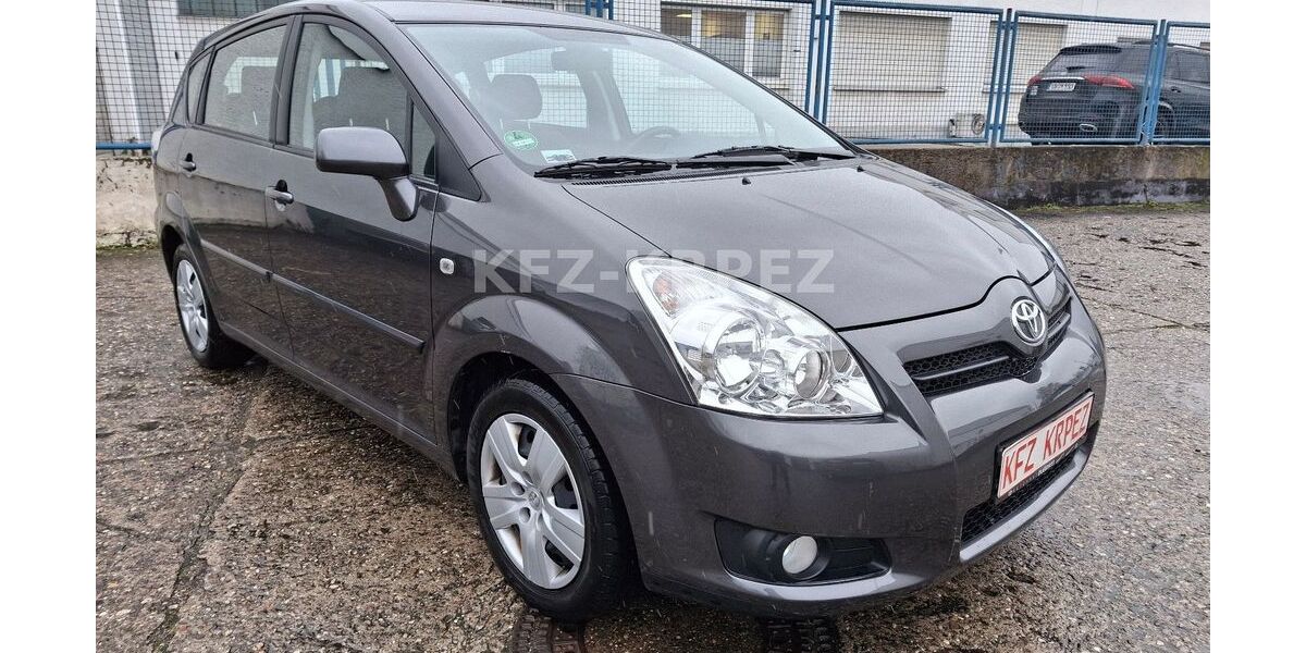 Toyota Corolla Verso 62.289 km 6.590 &euro; Unna 59423