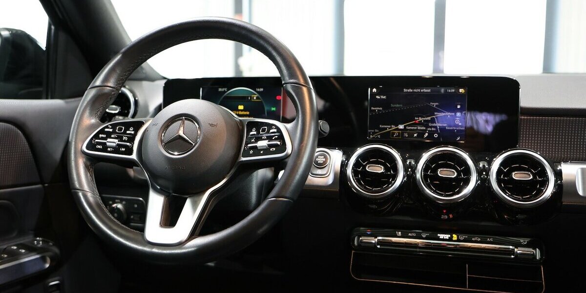 Mercedes-Benz GLB 200 d PROGRESSIVE SPORT / PANORAMA, MATRIX 144.000 km 27.255 &euro; Hamm 59077