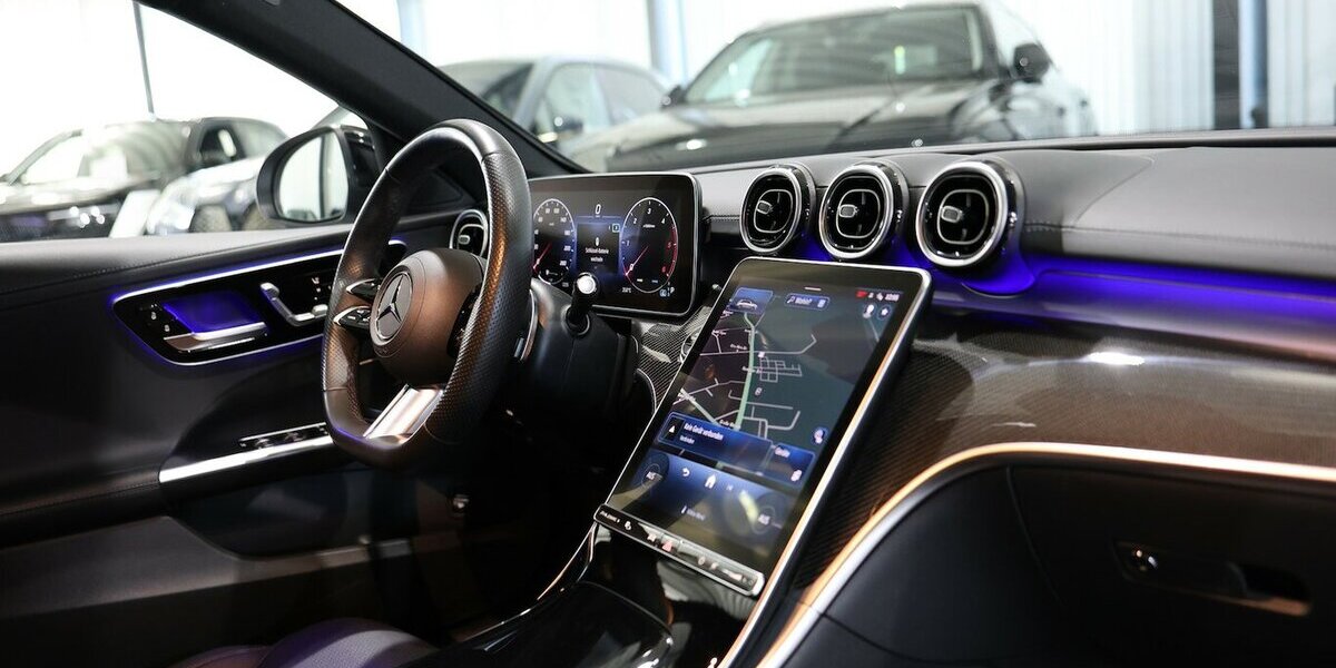 Mercedes-Benz C 220 d T AMG-LINE SPORT NIGHT / LED,LEDER-SPORT 80.000 km 30.991 &euro; Hamm 59077