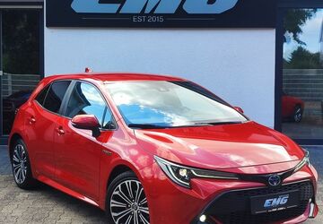 Toyota Corolla 74.000 km 17.720 &euro; Unna 59425