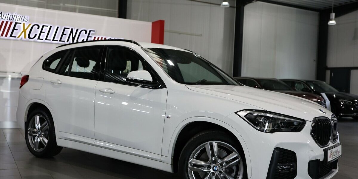 BMW X1 sDrive 20i M-SPORT SHADOW / LED, LEDER, NAVI+ 92.000 km 25.777 &euro; Hamm 59077