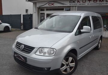 VW Caddy 330.636 km 5.999 &euro; Werne 59368