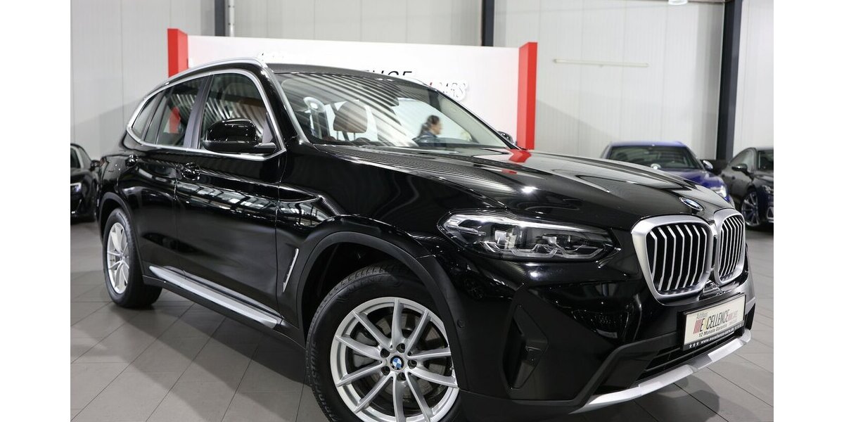 BMW X3 xDrive 20i / BLACK & BROWN / LIVE-COCKPIT-PRO 53.000 km 34.993 &euro; Hamm 59077