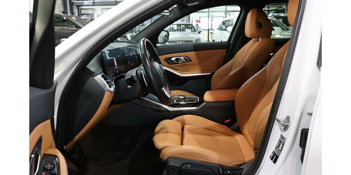 BMW 318d Touring SPORT WHITE & BROWN / CURCED, LED 100.000 km 24.766 &euro; Hamm 59077