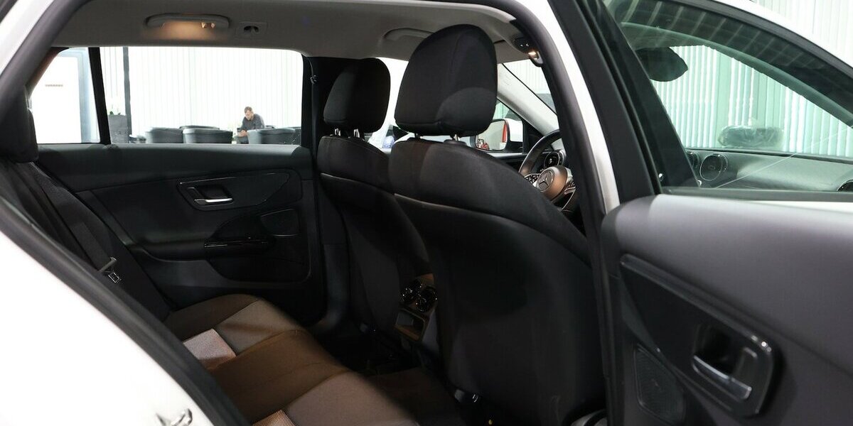 Mercedes-Benz C 220 d T BUSINESS WHITE / DISTRONIC+SPUR+TOTWIN 144.000 km 22.777 &euro; Hamm 59077