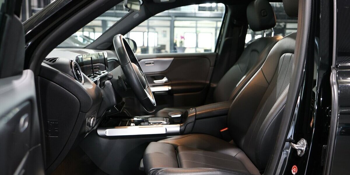 Mercedes-Benz GLB 200 d PROGRESSIVE SPORT / PANORAMA, MATRIX 144.000 km 27.255 &euro; Hamm 59077
