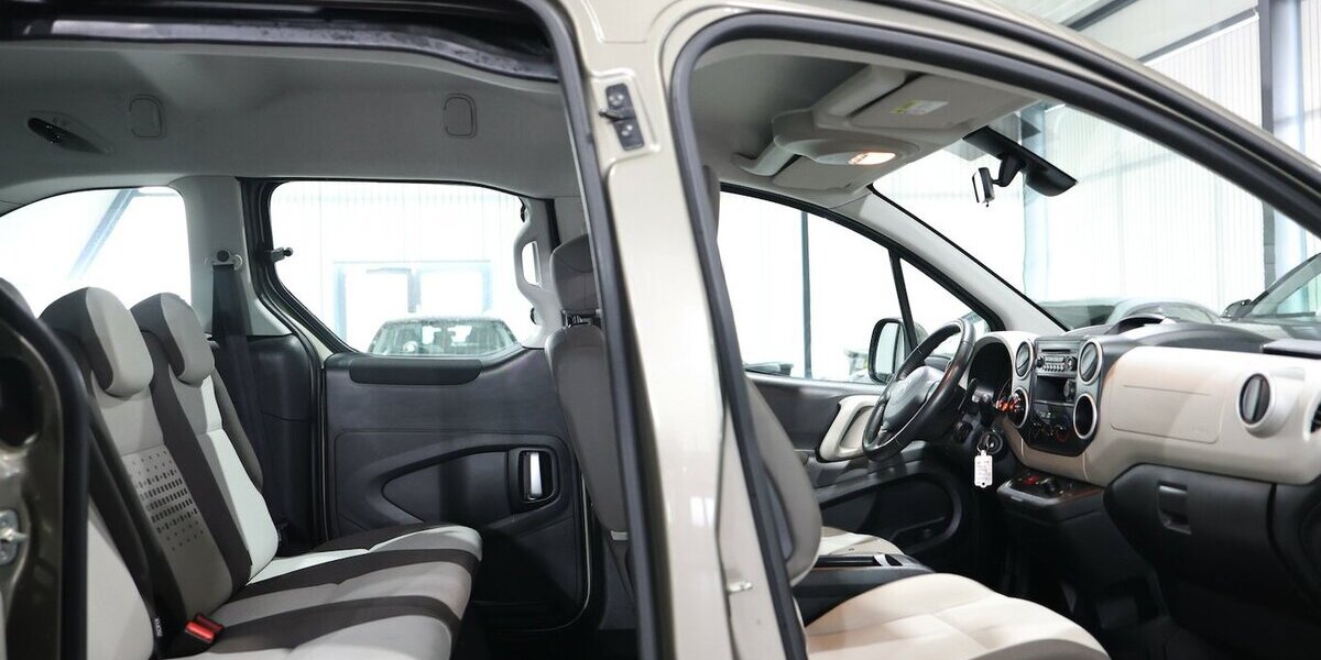 Citroen Berlingo Multispace 1.6 BlueHDI 100 Selection 75.000 km 11.555 &euro; Hamm 59077