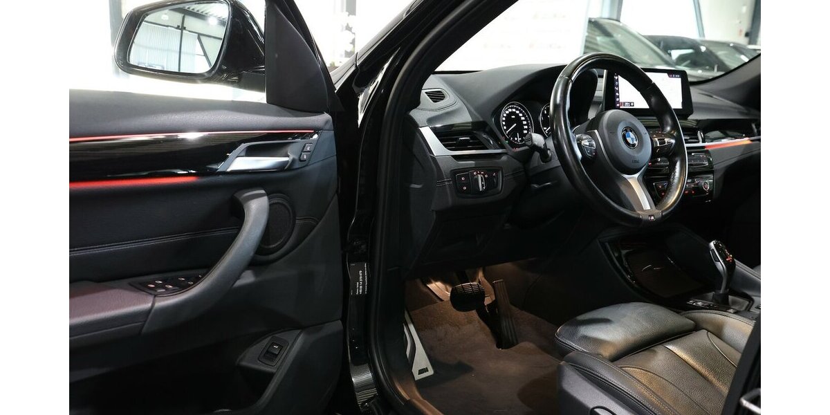 BMW X1 xDrive 20d M-SPORT SHADOW PANORAMA, LED 113.000 km 27.555 &euro; Hamm 59077