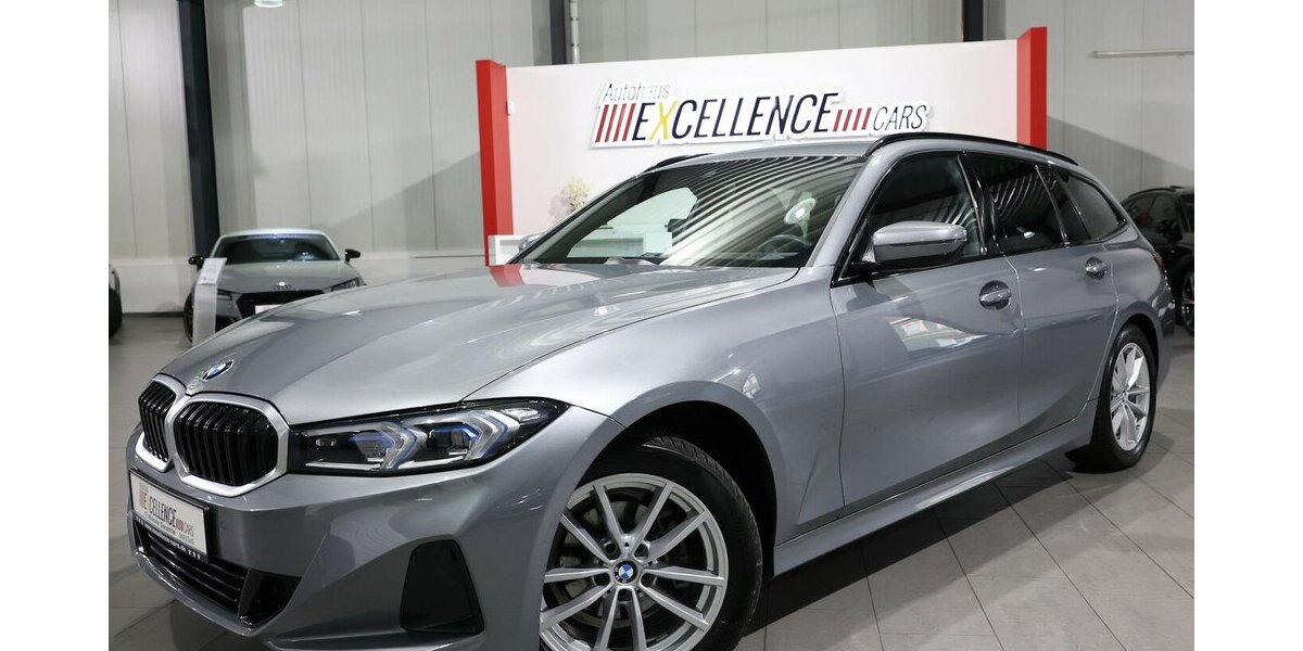 BMW 318d Touring SPORT GREY & RED LEDER,CURVED+HUD 73.000 km 26.222 &euro; Hamm 59077
