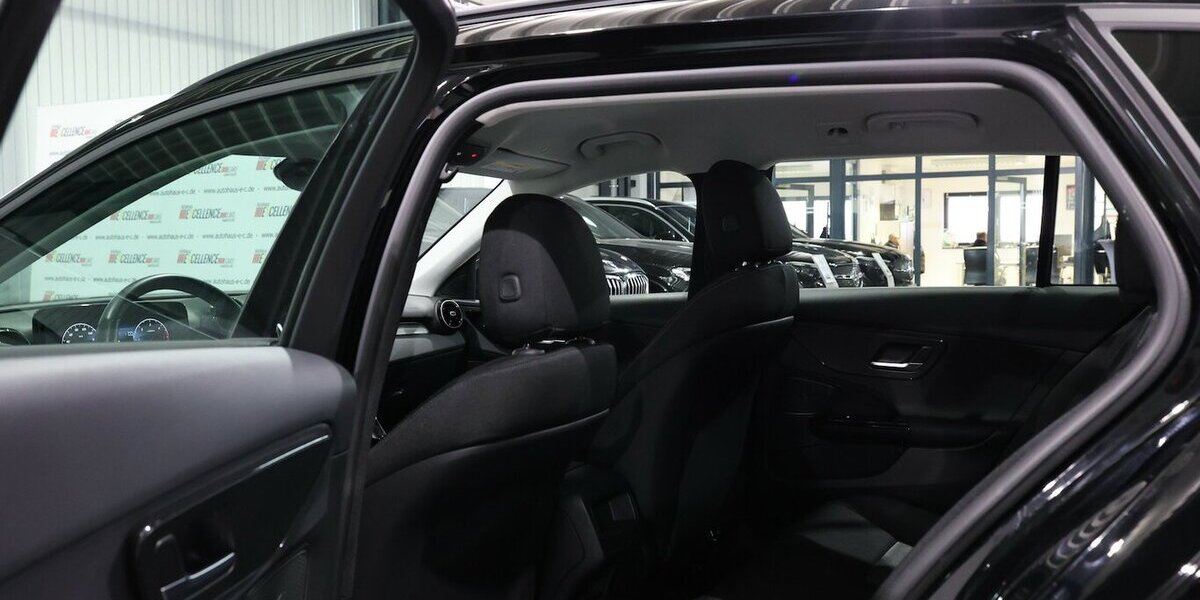 Mercedes-Benz C 220 d T BUSINESS MATRIX-LED, NAVI+KAMERA+APPLE 16.000 km 29.991 &euro; Hamm 59077