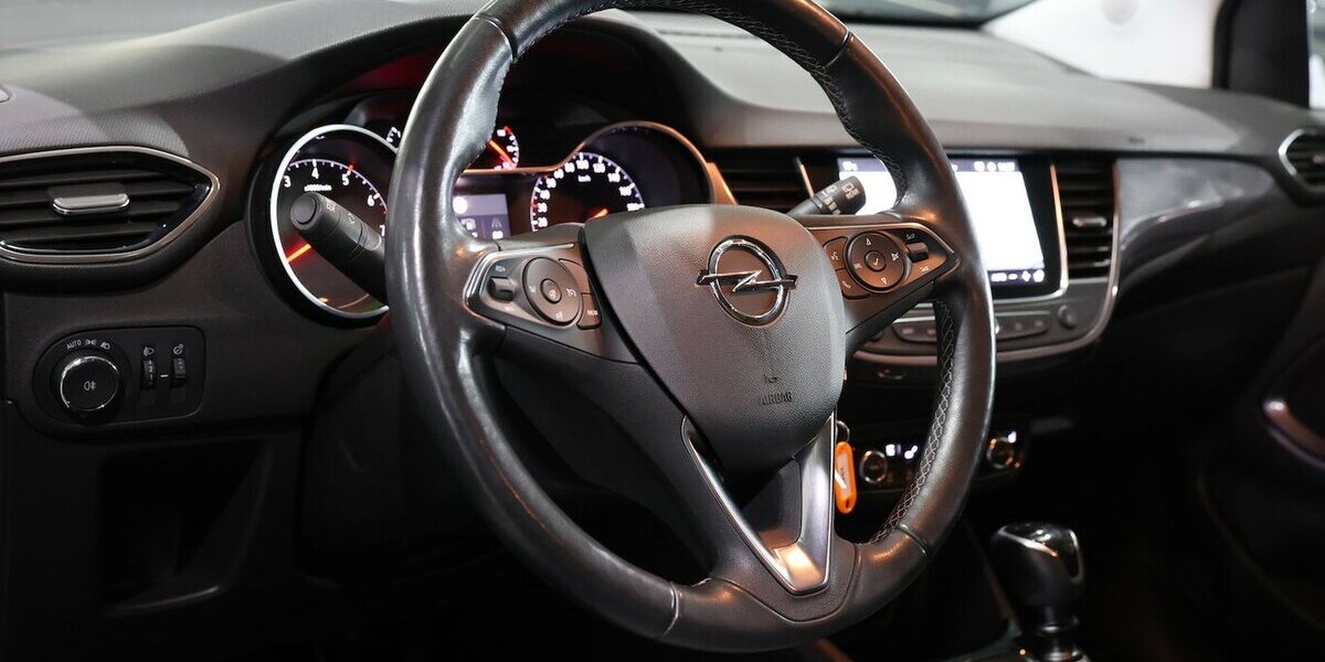 Opel Crossland T ELEGANCE / LED, LEDER, NAVI+KAMERA 27.000 km 13.991 &euro; Hamm 59077