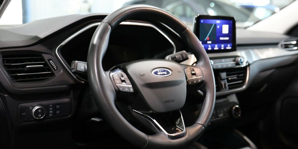 Ford Kuga 2.0 EB AWD TITANIUM-X / LED,HUD,AHK,B&O 109.000 km 20.777 &euro; Hamm 59077