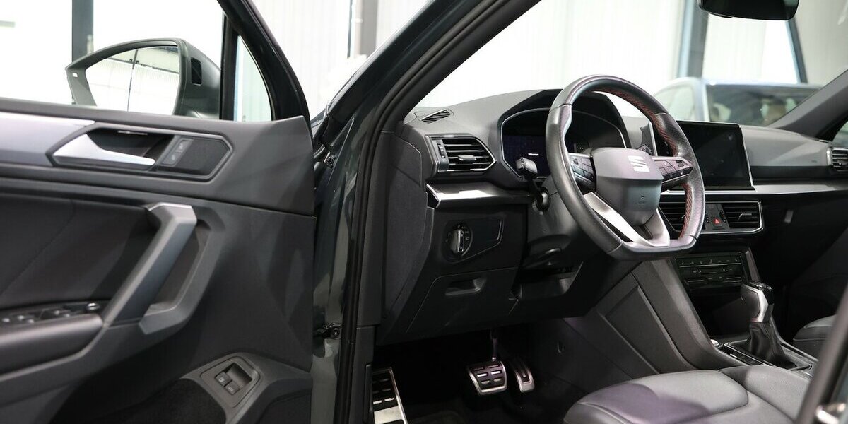 Seat Tarraco 1.4 TSI e-Hybrid DSG FR-SPORT / PANORAMA 85.000 km 27.222 &euro; Hamm 59077
