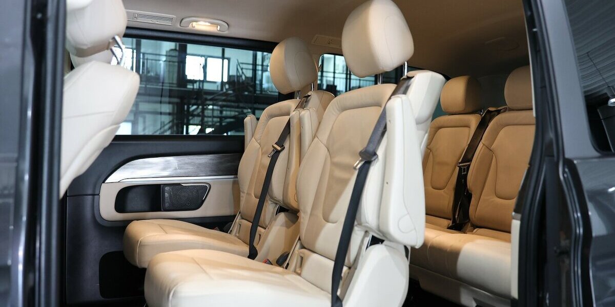 Mercedes-Benz V 250 d ANTGARDE EDITION LANG / BLACK & BEIGE / 175.000 km 38.777 &euro; Hamm 59077