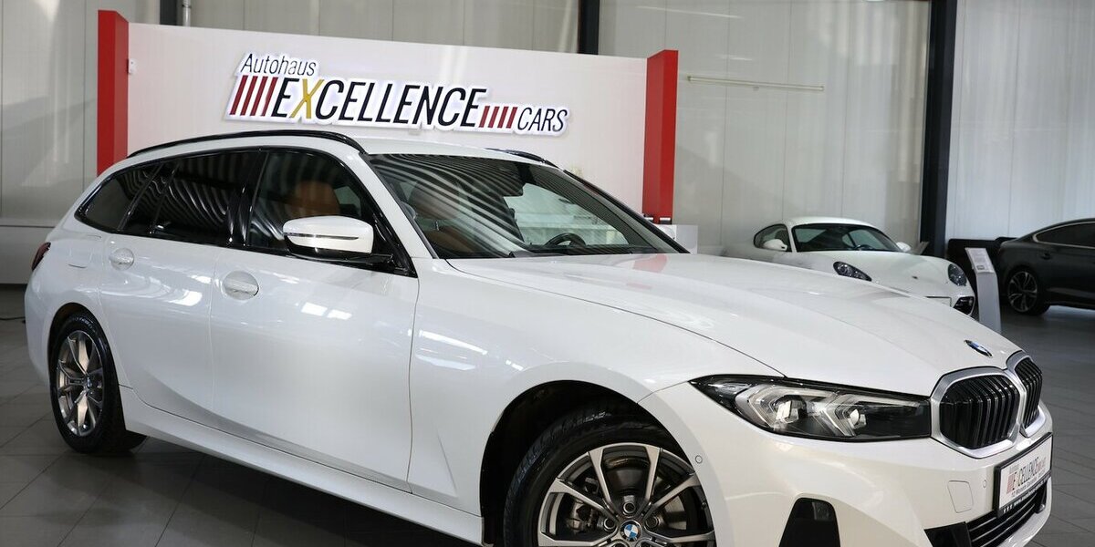 BMW 318d Touring SPORT WHITE & BROWN / CURCED, LED 100.000 km 24.766 &euro; Hamm 59077
