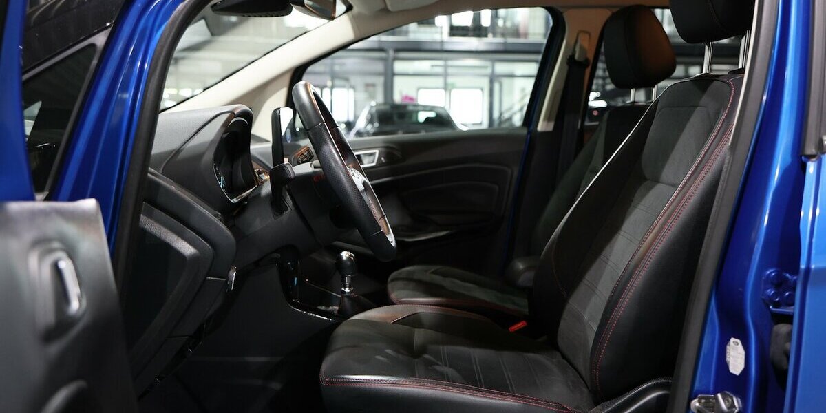 Ford EcoSport 1.0 EB ST-LINE SPORT LEDER, NAVI+KAMERA 38.000 km 14.991 &euro; Hamm 59077