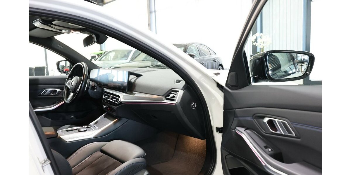 BMW 320d Touring M-SPORTPAKET SHADOW / CURVED 100.000 km 28.999 &euro; Hamm 59077