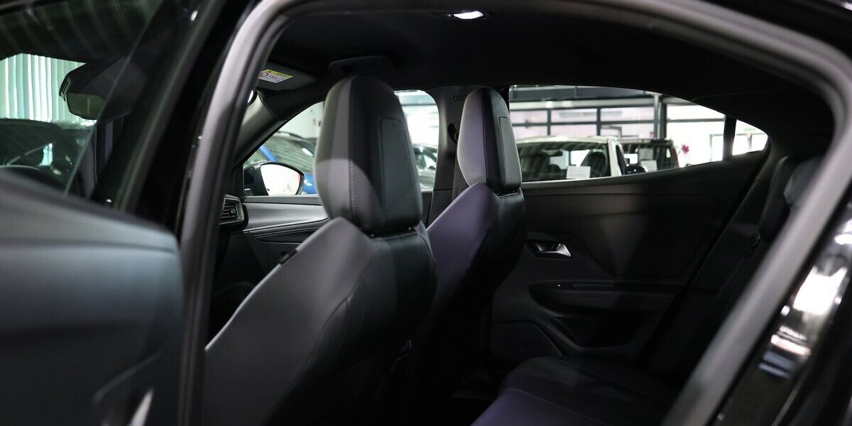Opel Mokka 1.2 T GS-LINE SPORT TECH ALL-BLACK MATRIX 15.000 km 21.991 &euro; Hamm 59077