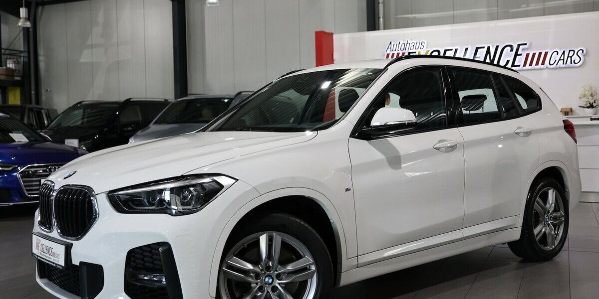 BMW X1 sDrive 20i M-SPORT SHADOW / LED, LEDER, NAVI+ 92.000 km 25.777 &euro; Hamm 59077
