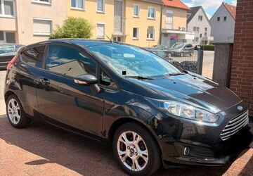 Ford Fiesta 127.000 km 4.199 &euro; Hamm 59067
