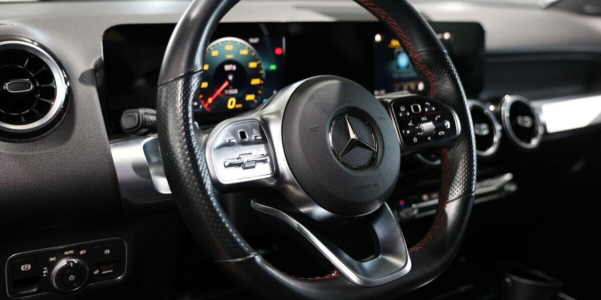 Mercedes-Benz GLB 200 d AMG-LINE SPORT NIGHT PERFORMANCE / TOP 113.000 km 28.996 &euro; Hamm 59077