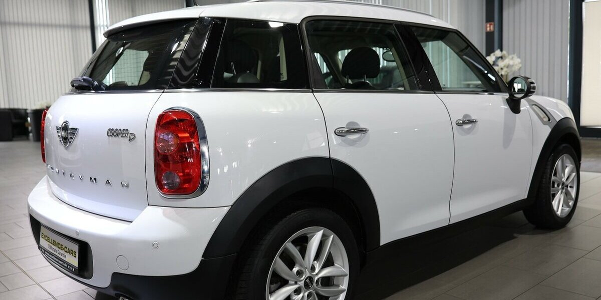 Mini Cooper D Countryman PEPPER II CARBON COLOUR 129.000 km 8.666 &euro; Hamm 59077