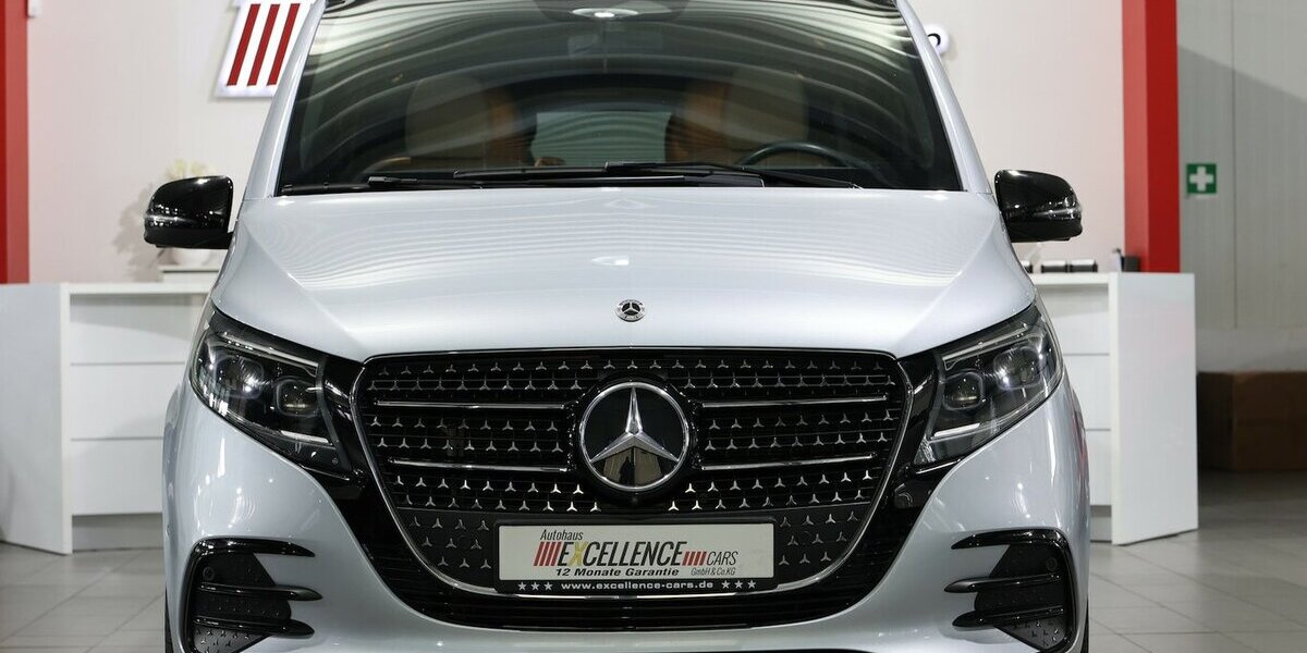 Mercedes-Benz V 300 d LANG AVANTGARDE AMG-LINE NIGHT / LASER 76.000 km 69.991 &euro; Hamm 59077