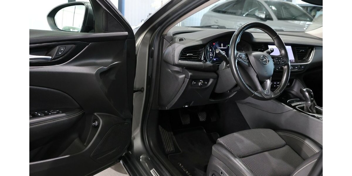 Opel Insignia ST 1.6 D BUSINESS INNOVATION / LED / 79.000 km 13.333 &euro; Hamm 59077