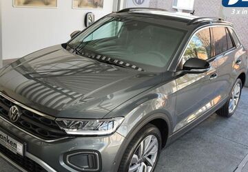 VW T-Roc 8.300 km 28.930 &euro; Hamm 59065