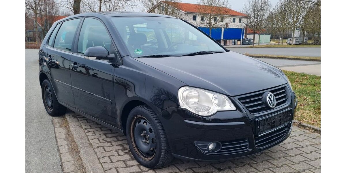 VW Polo 119.000 km 2.450 &euro; Lippetal 59510