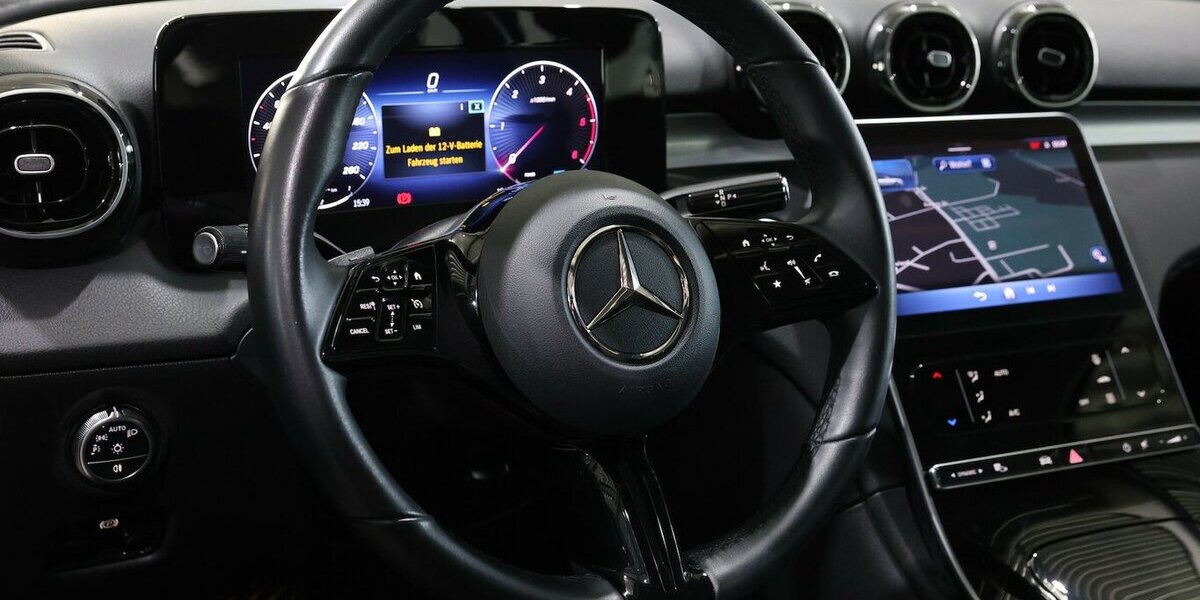Mercedes-Benz C 220 d T BUSINESS MATRIX-LED, NAVI+KAMERA+APPLE 14.000 km 29.991 &euro; Hamm 59077