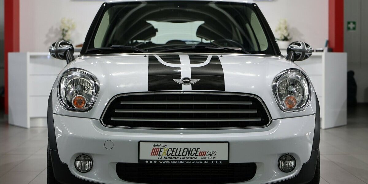 Mini Cooper D Countryman PEPPER II CARBON COLOUR 129.000 km 8.666 &euro; Hamm 59077