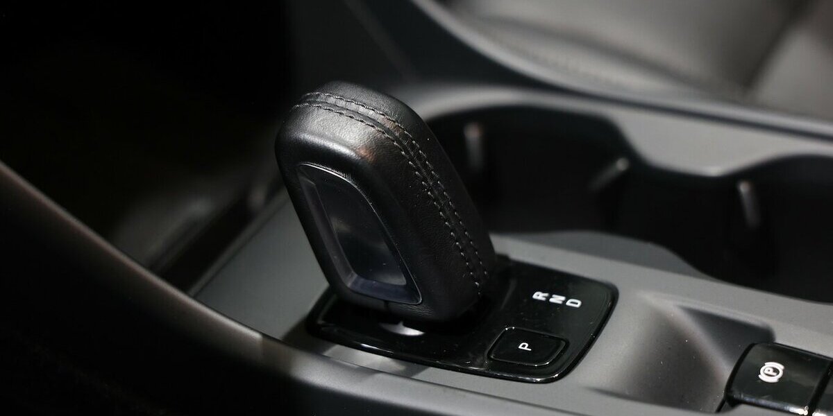 Volvo XC40 BUSINESS / VIRTUAL+NAVI+KAMERA / MATRIX 157.000 km 17.991 &euro; Hamm 59077