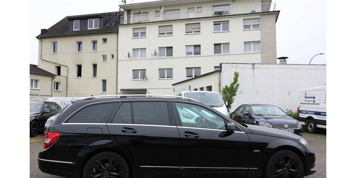 Mercedes-Benz C 200 T CDI BE AVANTGARDE / LEDER, NAVI+ 250.000 km 4.502 &euro; Hamm 59077