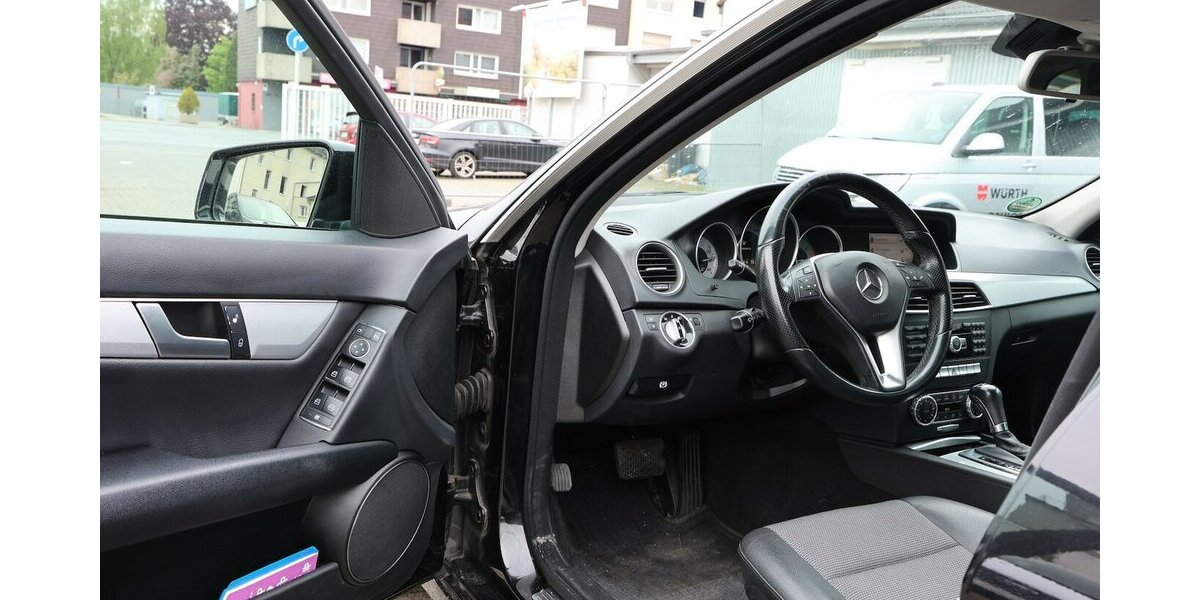 Mercedes-Benz C 200 T CDI BE AVANTGARDE / LEDER, NAVI+ 250.000 km 4.502 &euro; Hamm 59077