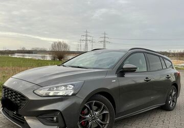 Ford Focus 89.000 km 15.900 &euro; Hamm 59071