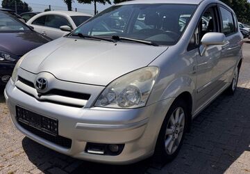 Toyota Corolla Verso 176.671 km 4.900 &euro; Werl 59457