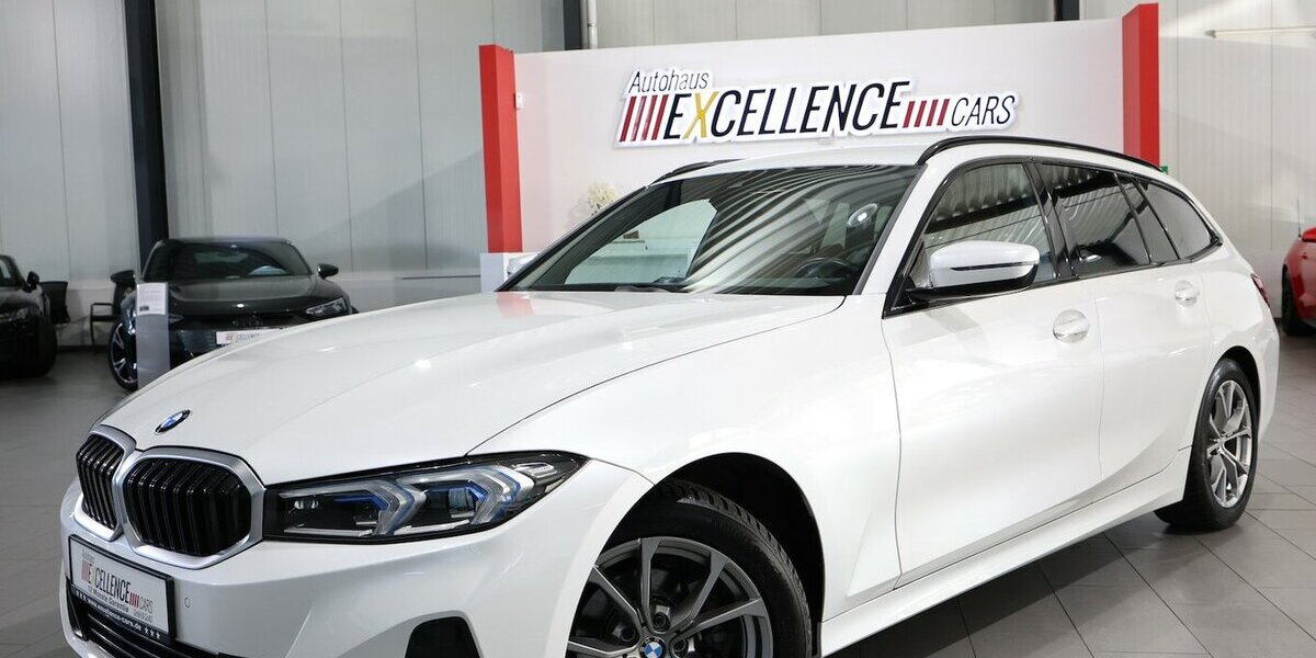 BMW 318d Touring SPORT WHITE & BROWN / CURVED+HUD 114.000 km 25.444 &euro; Hamm 59077