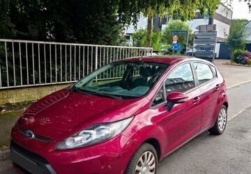 Ford Fiesta 79.000 km 4.100 &euro; Kamen 59174