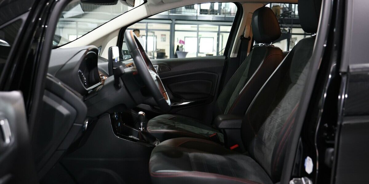 Ford EcoSport 1.0 EB ST-LINE SPORT / BANG & OLUFSEN / 30.000 km 15.991 &euro; Hamm 59077