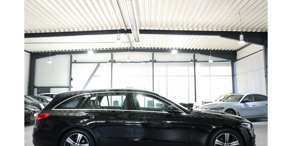 Mercedes-Benz C 220 d T AVANTGARDE ADVANCED / LASER, DISTRONIC 82.000 km 27.444 &euro; Hamm 59077