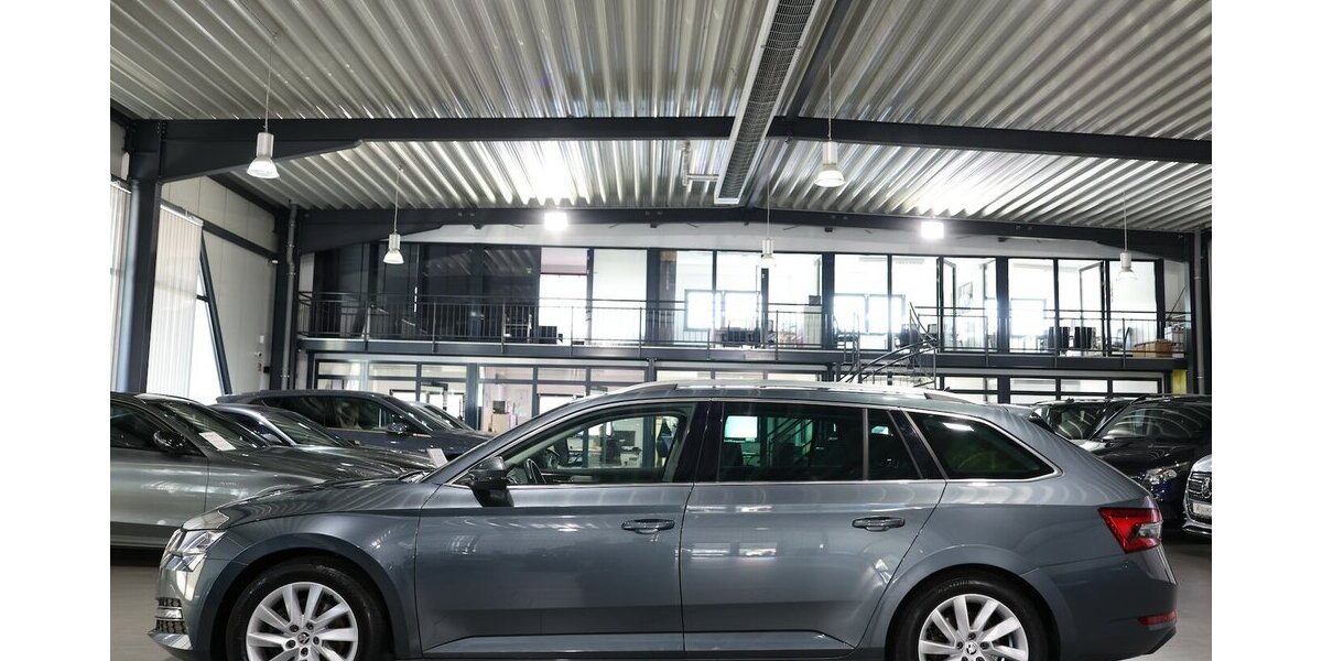 Skoda Superb Combi 2.0 TDI DSG 4x4 STYLE / MATRIX-LED 113.000 km 22.559 &euro; Hamm 59077