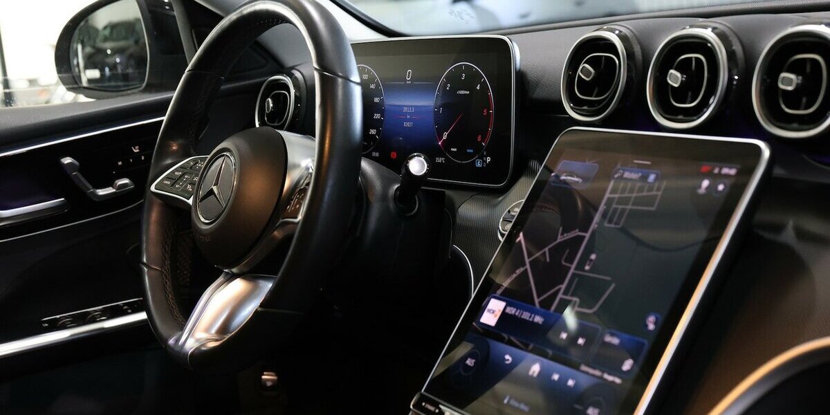 Mercedes-Benz C 220 d T AVANTGARDE ADVANCED / LASER, DISTRONIC 82.000 km 27.444 &euro; Hamm 59077