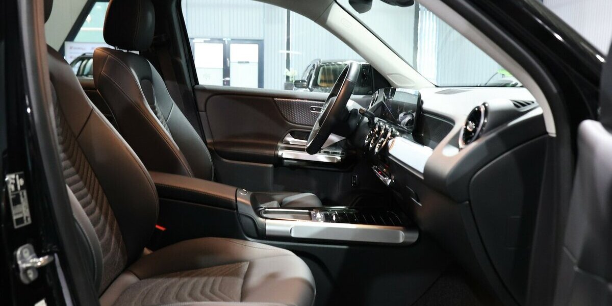 Mercedes-Benz GLB 200 d 4MATIC PROGRESSIVE-LINE SPORT WIDE 40.000 km 35.444 &euro; Hamm 59077