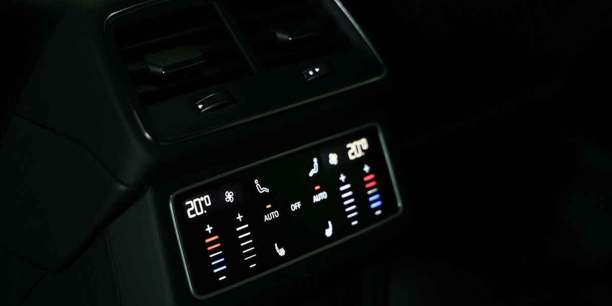 Audi A6 Avant 50 TDI Q S-LINE SPORT BLACK / PANO,B&O 147.000 km 37.555 &euro; Hamm 59077