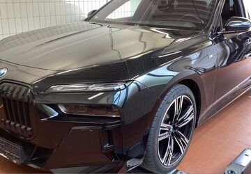 BMW i7 42.005 km 88.690 &euro; Werne 59368
