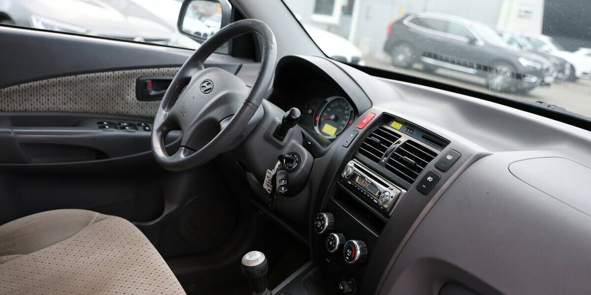 Hyundai Tucson 2.0 CRDi GLS AWD / TÜV-AU BIS 02.2027 / 100.000 km 2.902 &euro; Hamm 59077