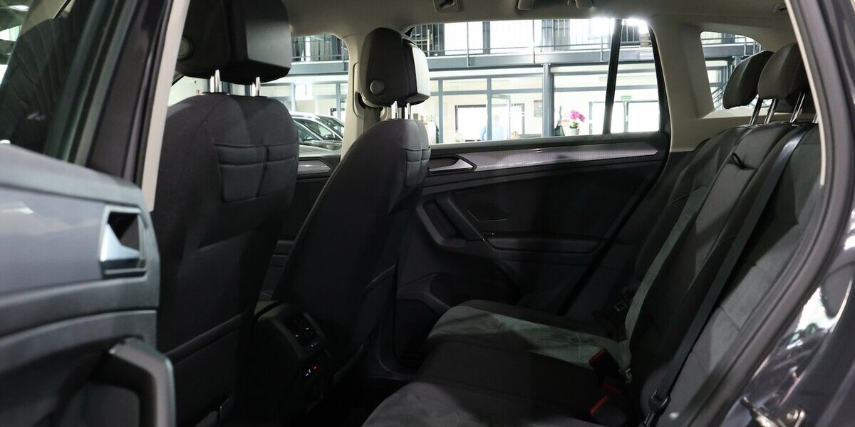 VW Tiguan 2.0 TDI DSG 4M IQ LIFE LED, HEAD-UP, NAVI 105.000 km 22.222 &euro; Hamm 59077