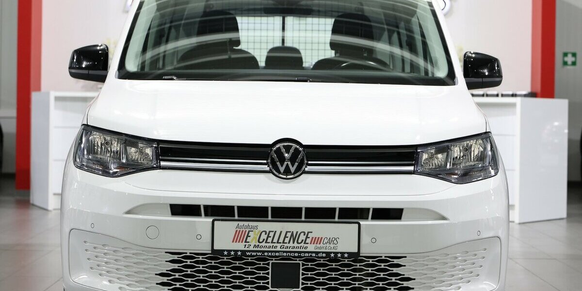 VW Caddy Maxi KOMBI 2.0 TDI 4M LIFE IQ ALLRAD OPTIK 95.000 km 25.444 &euro; Hamm 59077